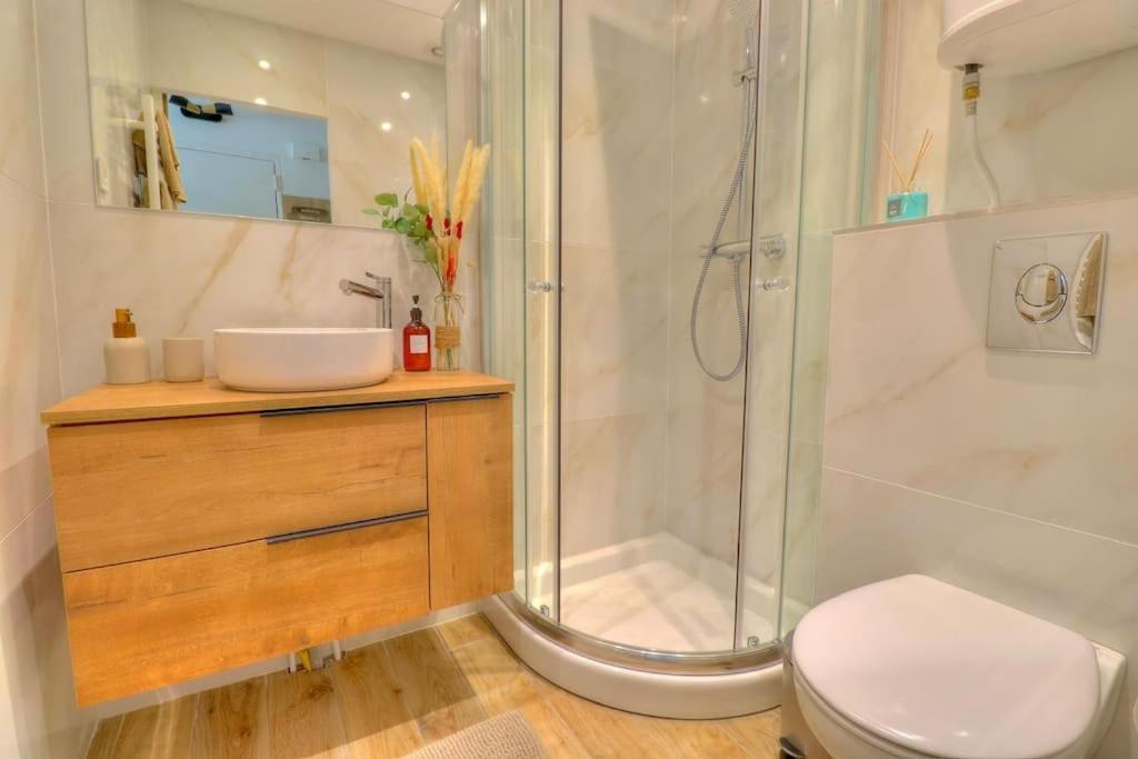 Charmant Studio Renove A Antibes, Plage A 10 Min A Pied Εξωτερικό φωτογραφία